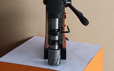 磁力鑽之麻花鑽和擴孔鑽應該如何選購，有哪些區別